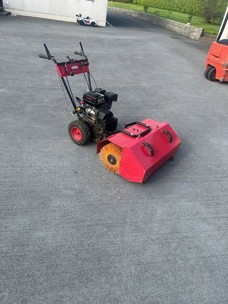 Yard Sweeper - Image 3