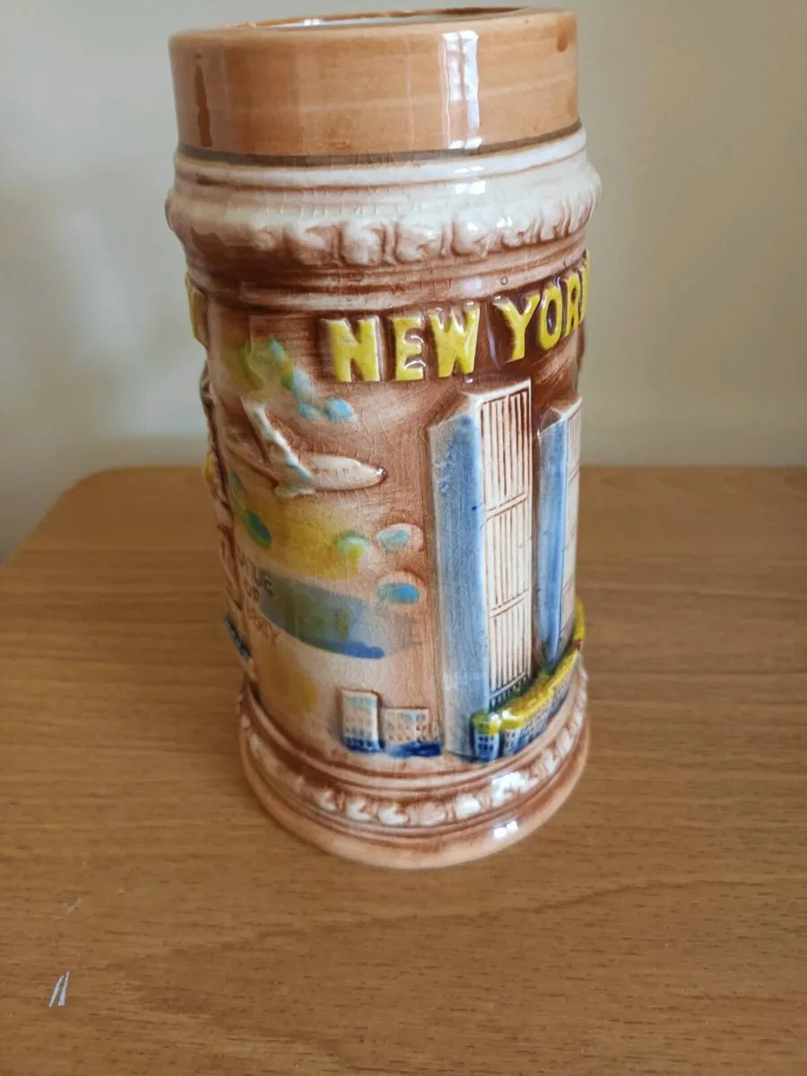 1970's  Vintage  New York City  Stein  Tankard. - Image 3