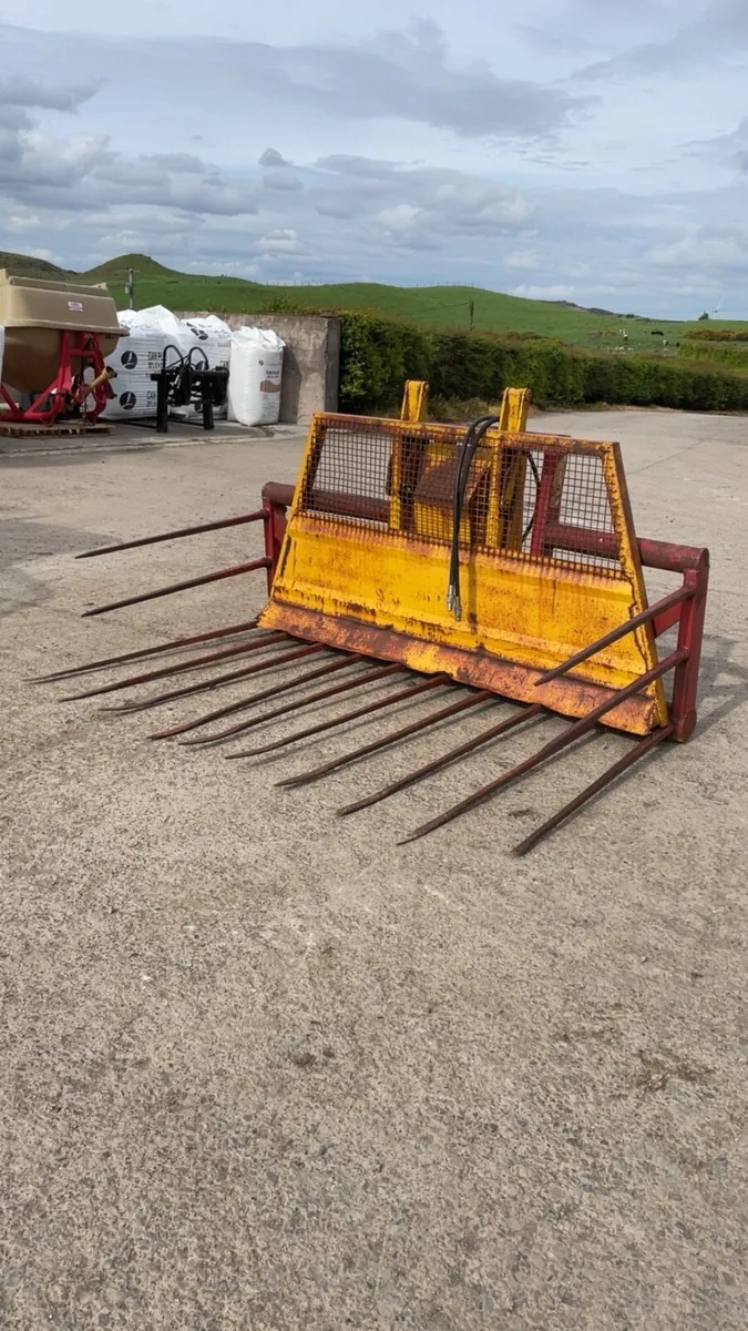 Buckrake - Image 1