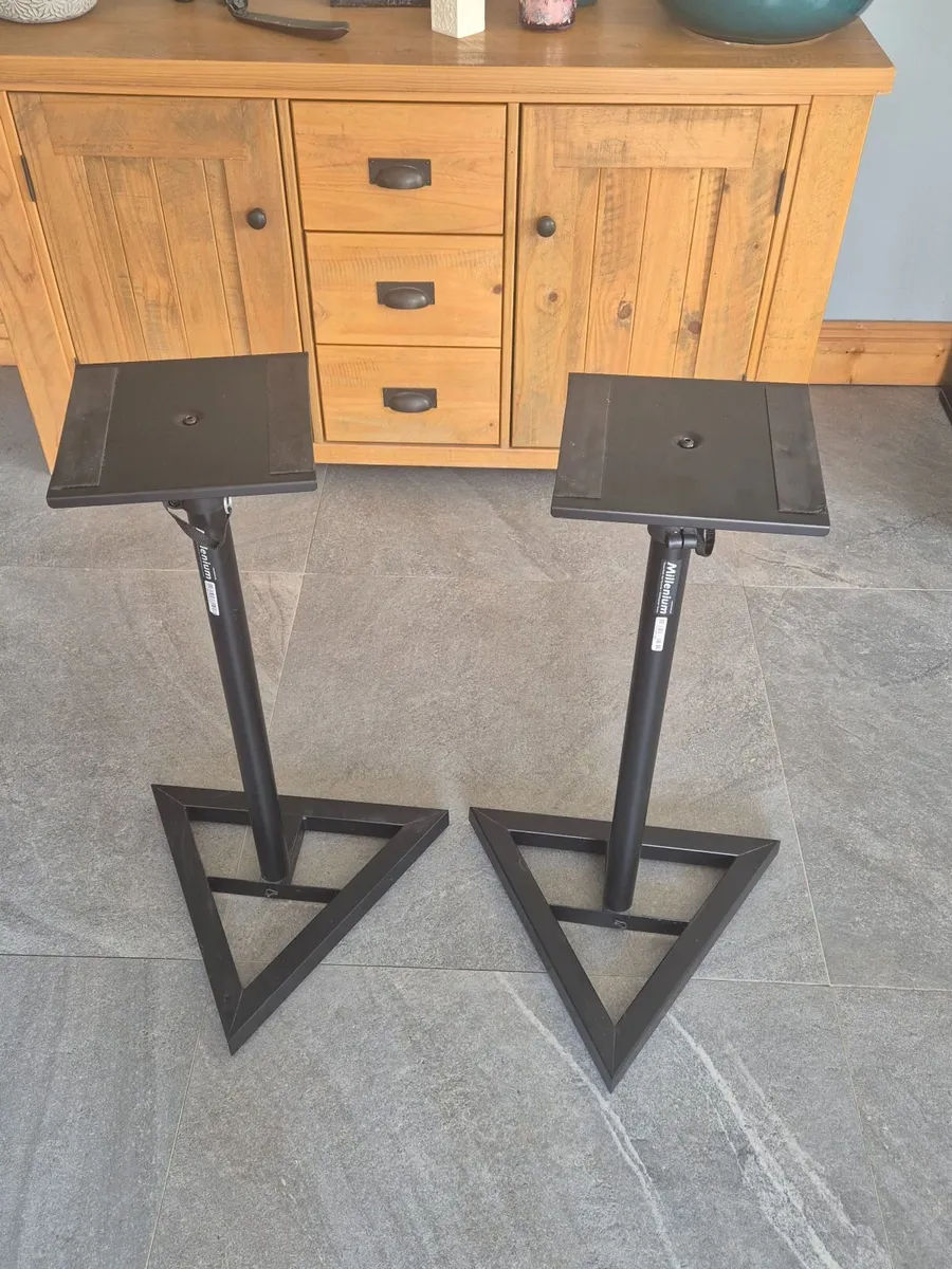 Millenium BS-500 Studio Monitor 2 Speaker Stands - Image 1