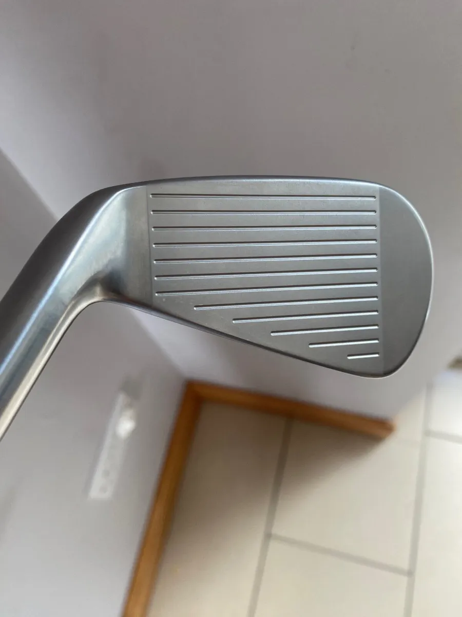 Titleist 3 iron - Image 4