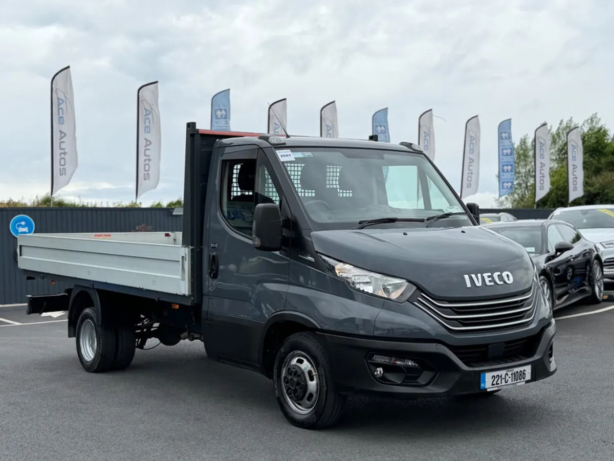Iveco Daily FLATBED 3 SEATS - 2.3 DIESEL - AUTO - - Image 3