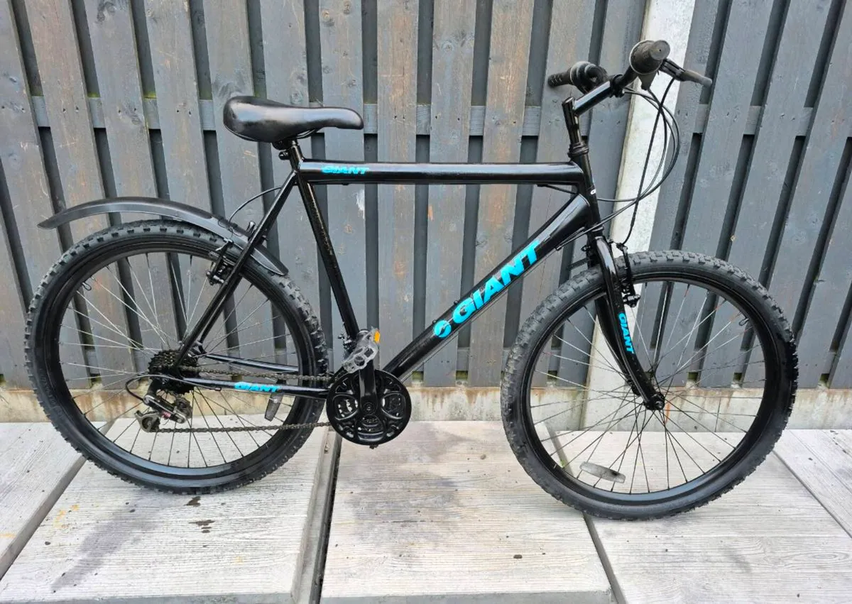 ADULTS GIANT ESCAPE BIKE 21 INCH FRAME/ WHEELS 29 - Image 2