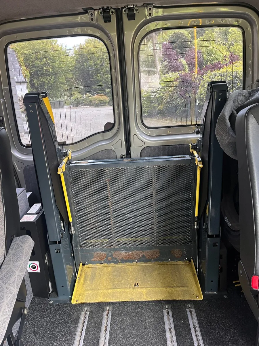 Wheelchair Lift - Image 4