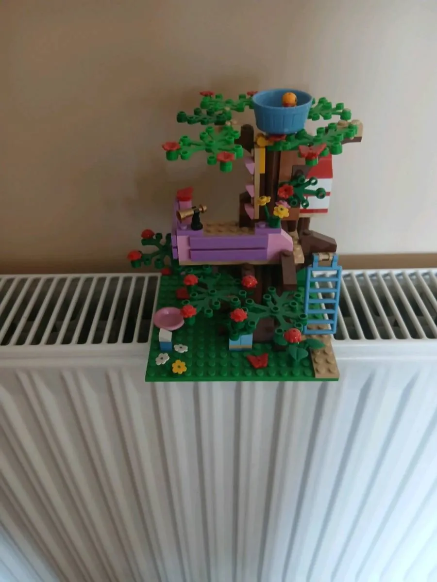 Lego Friends Olivia's Tree House Plus Manual - Image 1