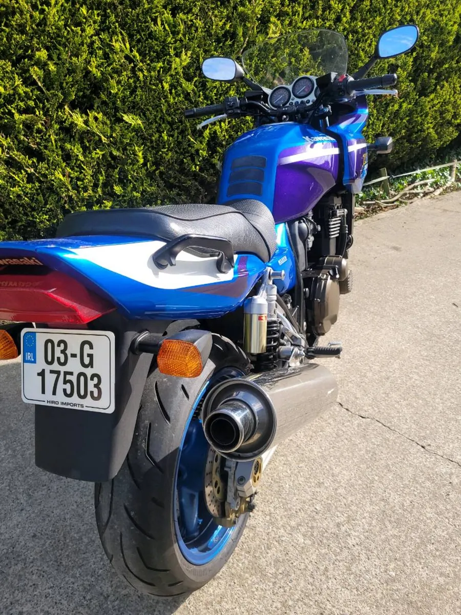 Kawasaki zrx 1200 - Image 2