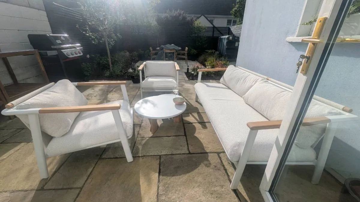Garden Furniture - Image 2