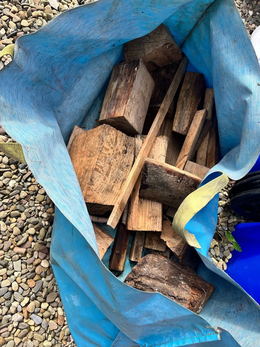 All together €10 bag with firewood - Image 3