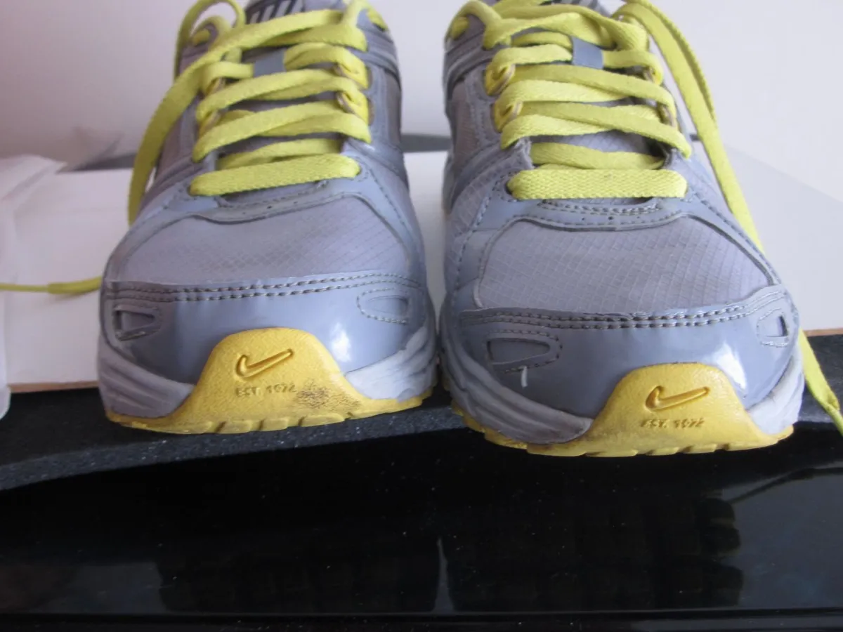 Womens Nike H20 Repel Air Citius +4 Shoes S5 - Image 3