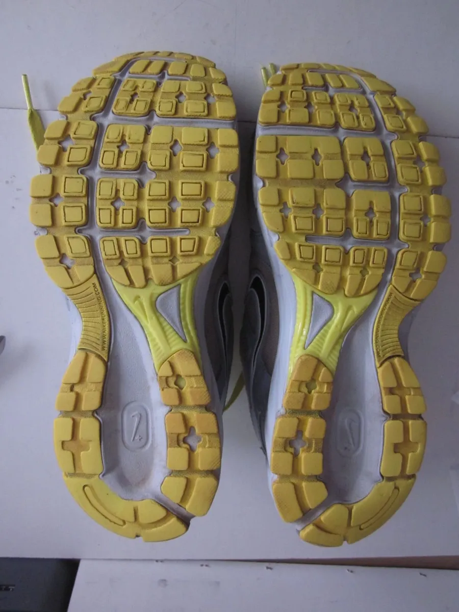 Womens Nike H20 Repel Air Citius +4 Shoes S5 - Image 4