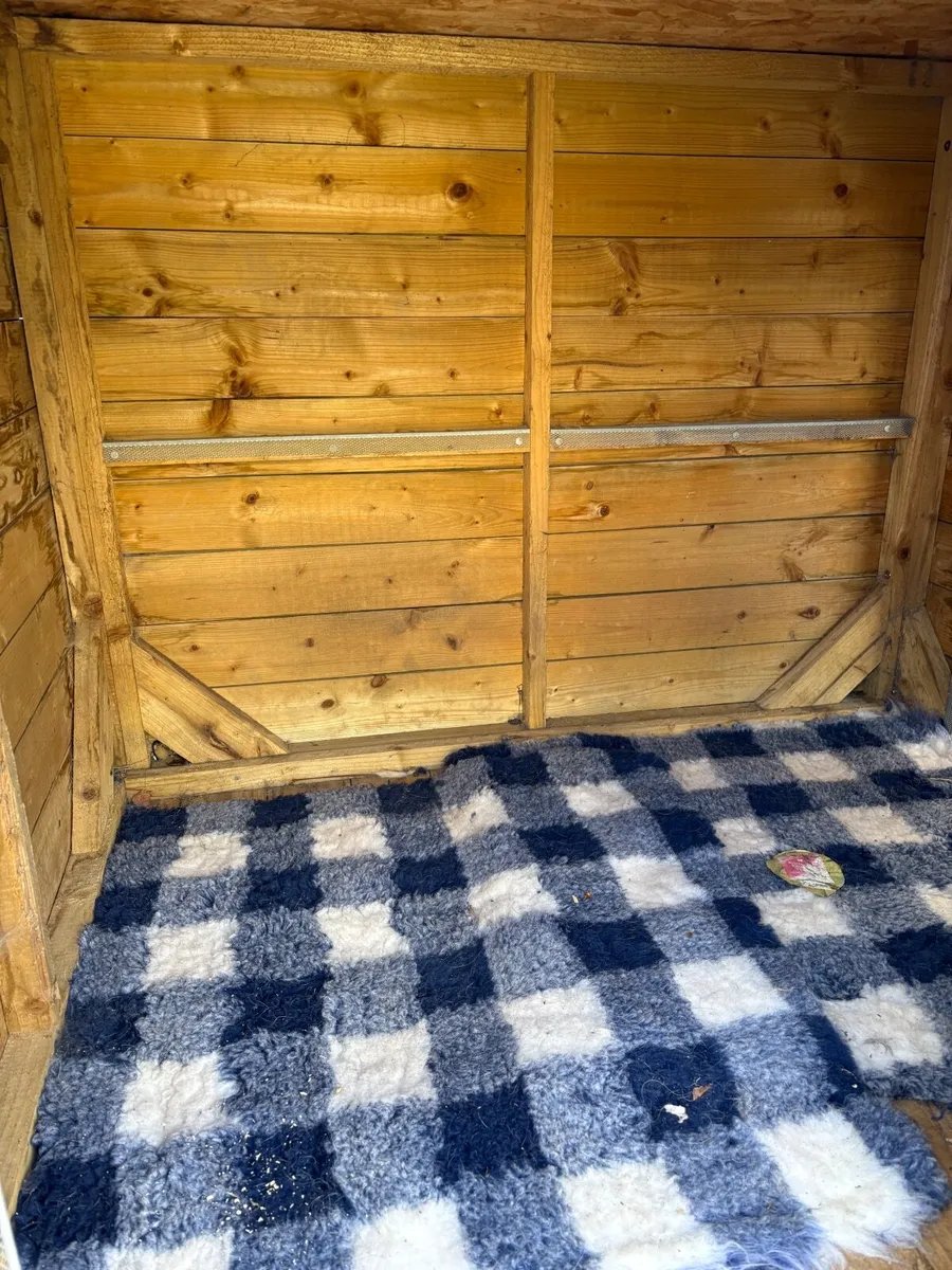 Dog Kennel - Image 4