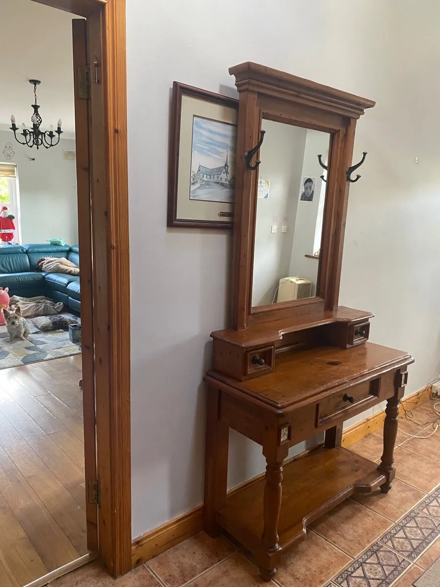 Hall dresser - Image 2
