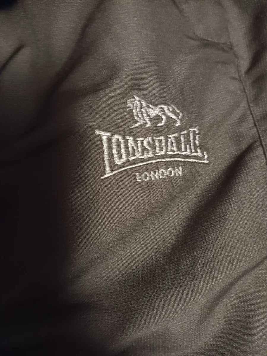 LONSDALE TRACKSUIT PANTS (NEW) - Image 1