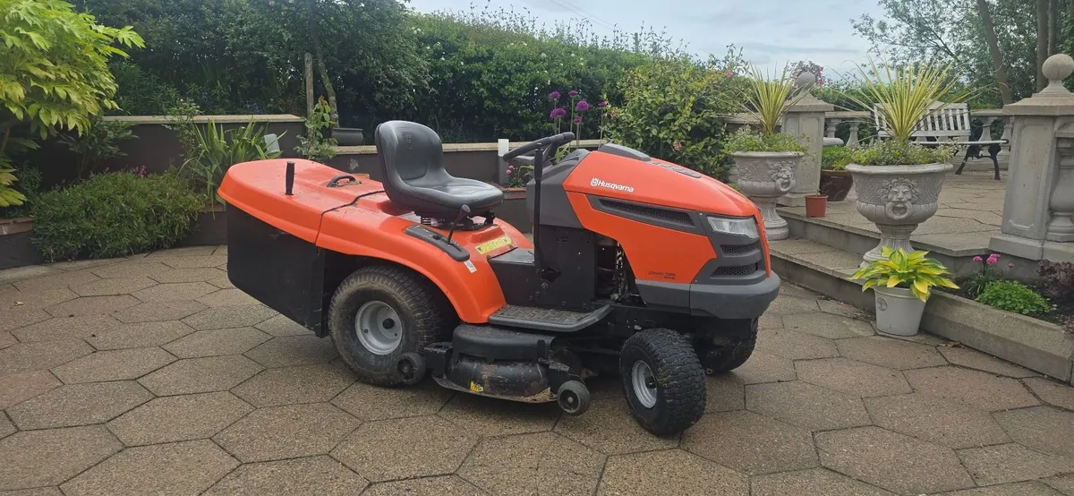 Lawnmower Husqvarna - Image 1