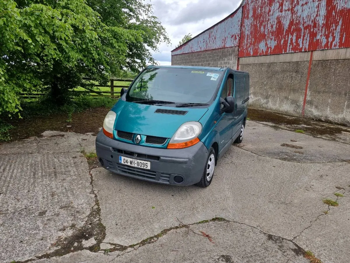 Renault Trafic 04 cvrt 5 27. - Image 3