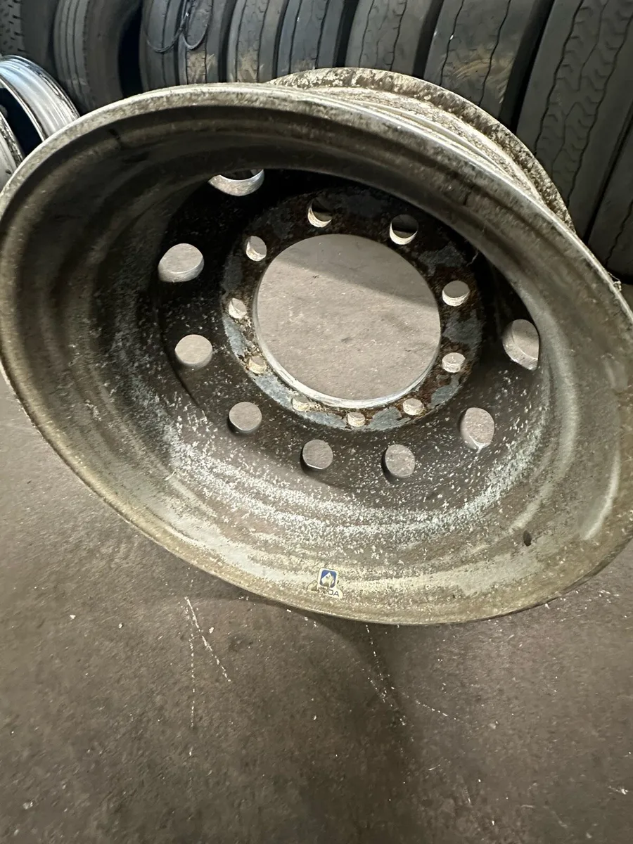 Alcoa wheels x2 - Image 4