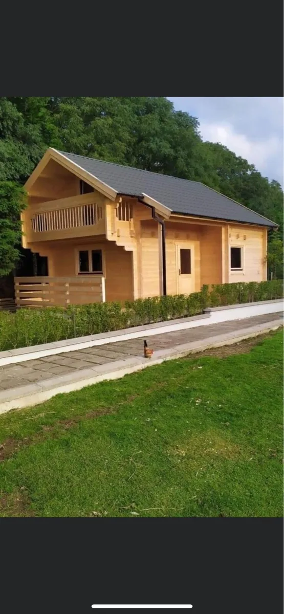 Timber cabins - Image 2