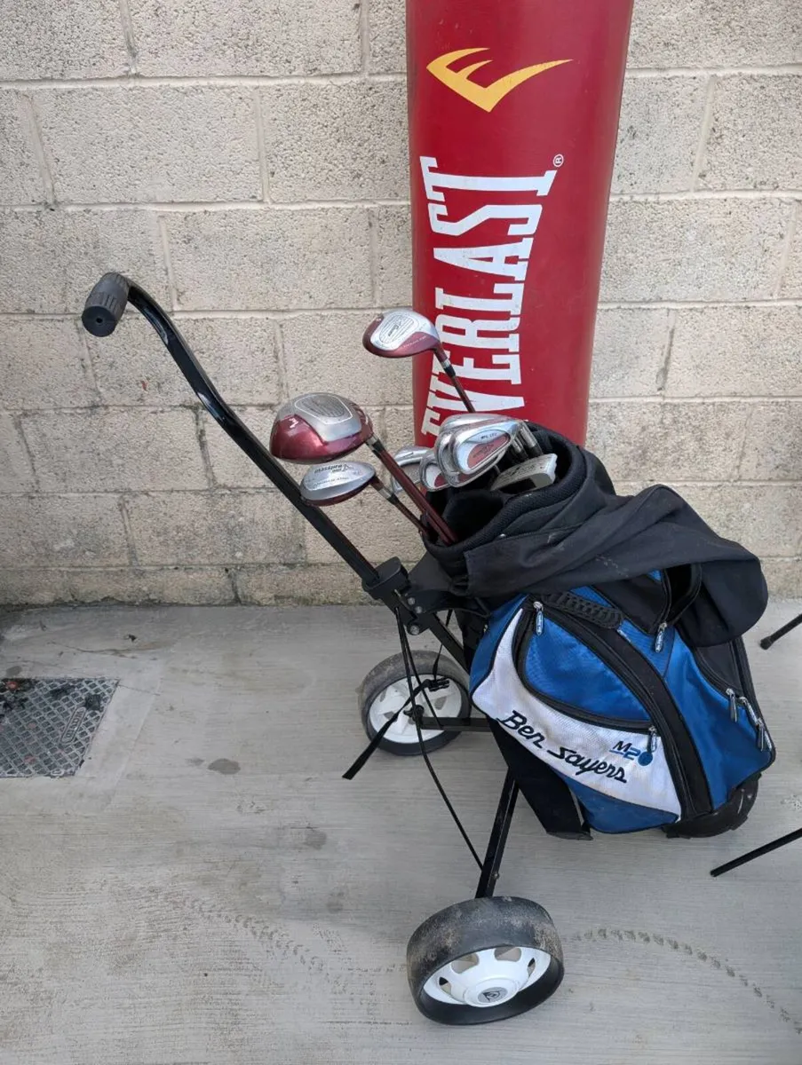 Adult set of Golf clubs & trolley - Image 3