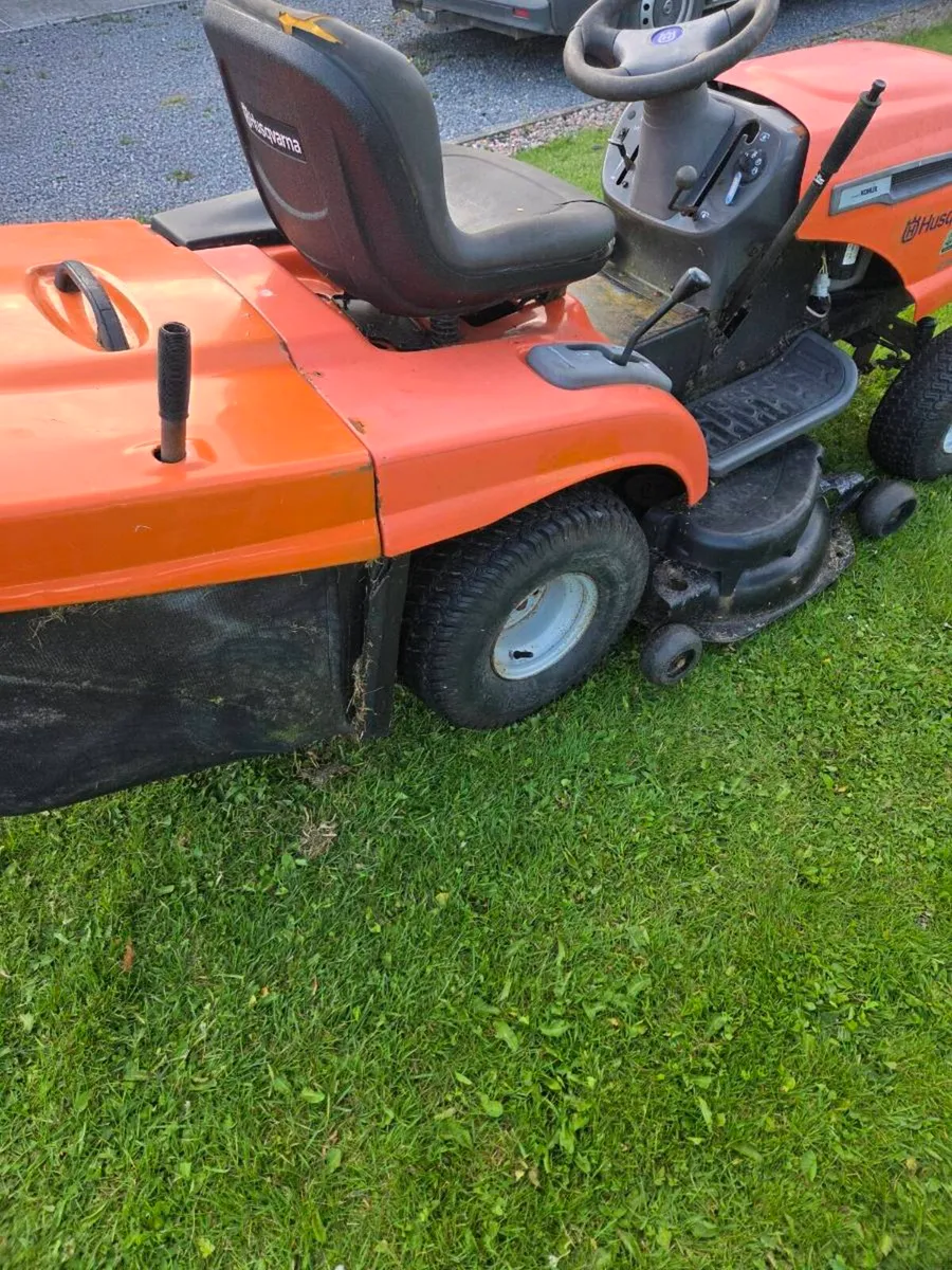 Husqvarna ride on mower - Image 3