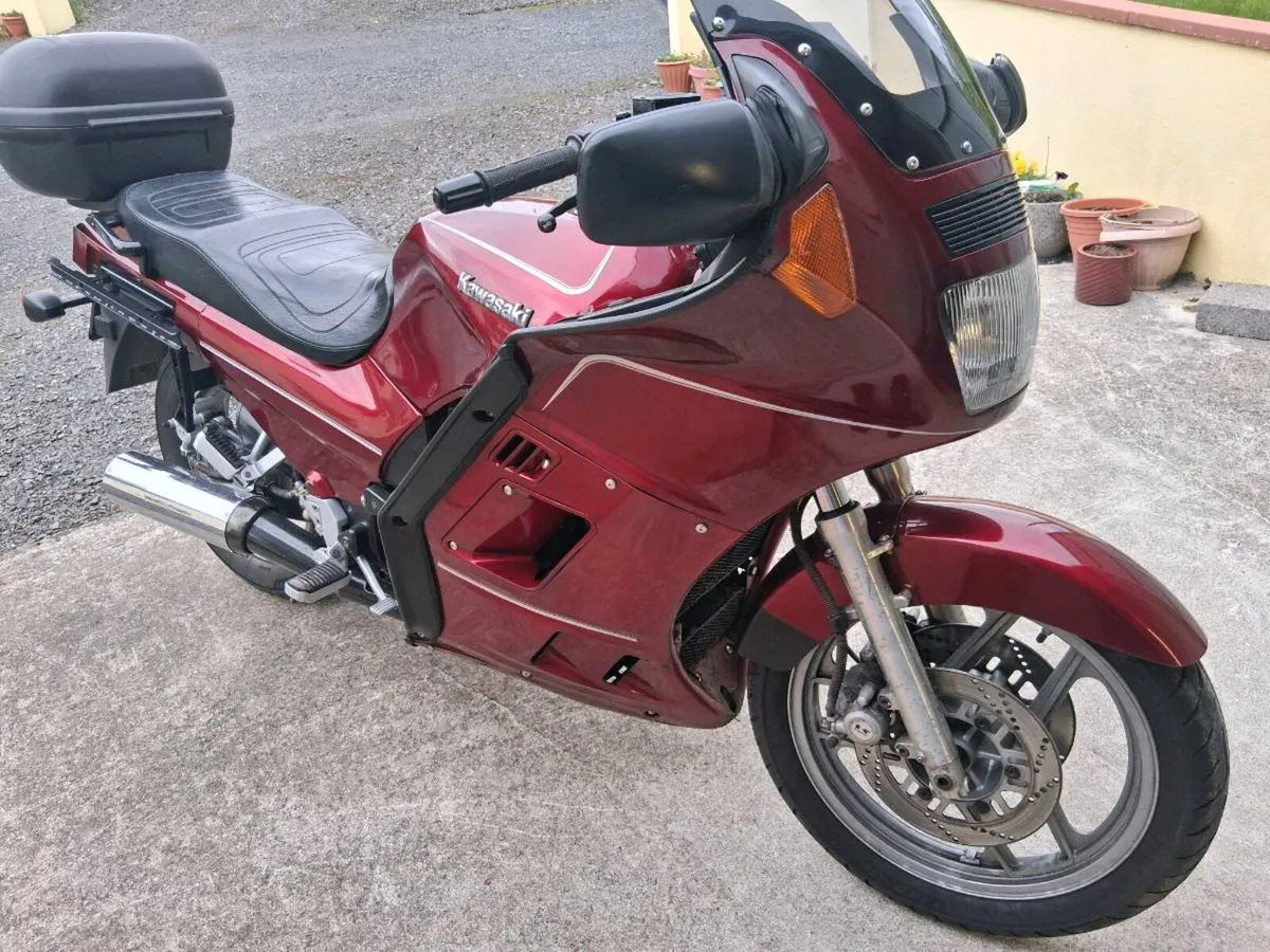 1989 Kawasaki GTR 1000 - Image 3