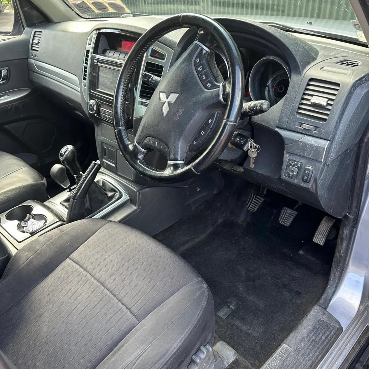 Mitsubishi Pajero - Image 3