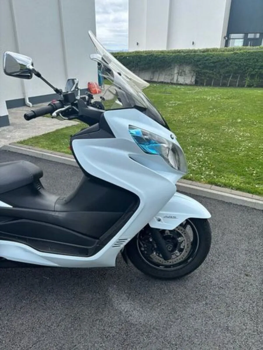 Suzuki burgman 400 2016 mint. - Image 4