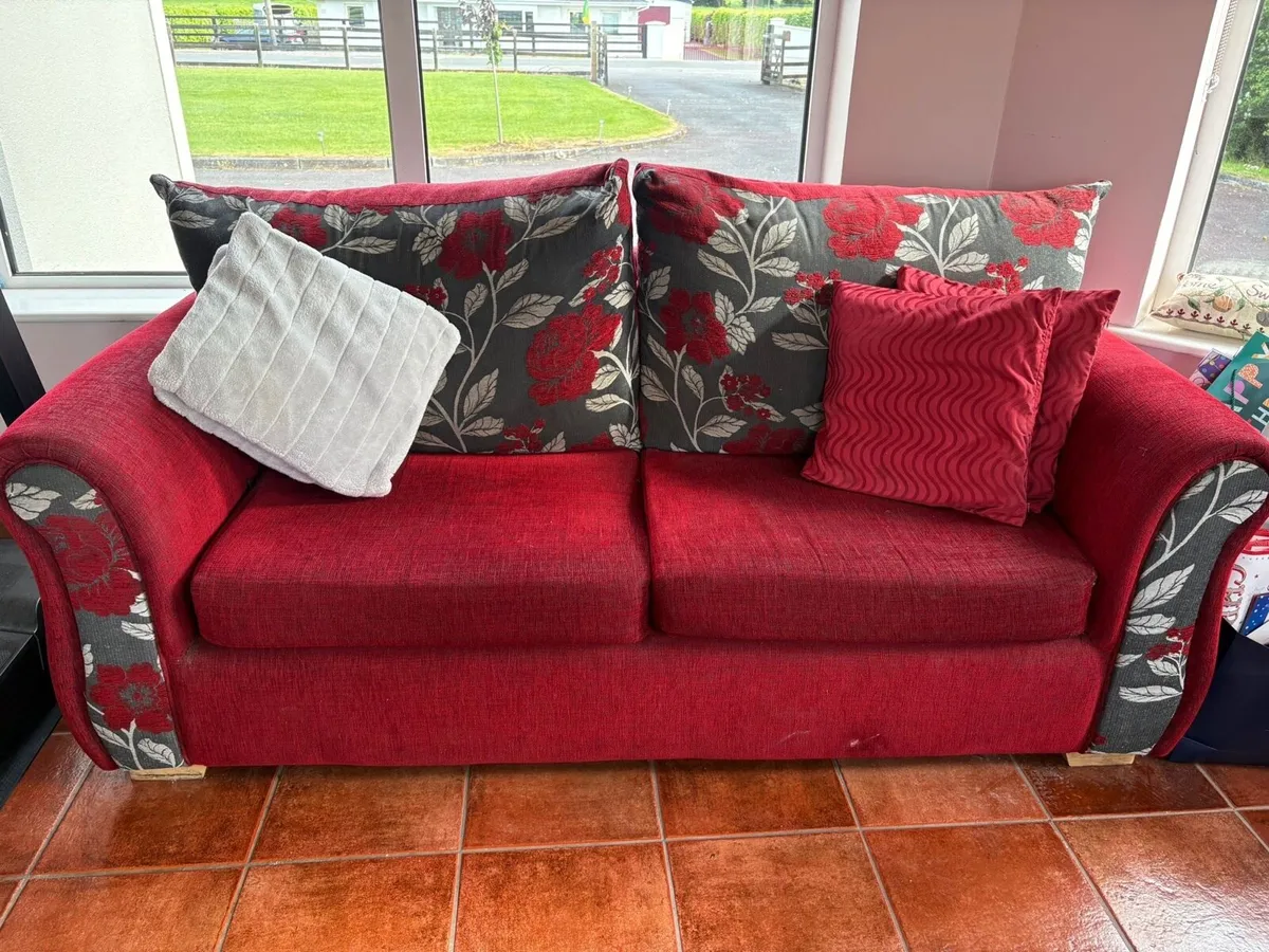 Couch - Image 3