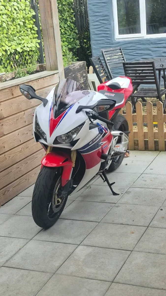 Honda cbr fireblade - Image 4