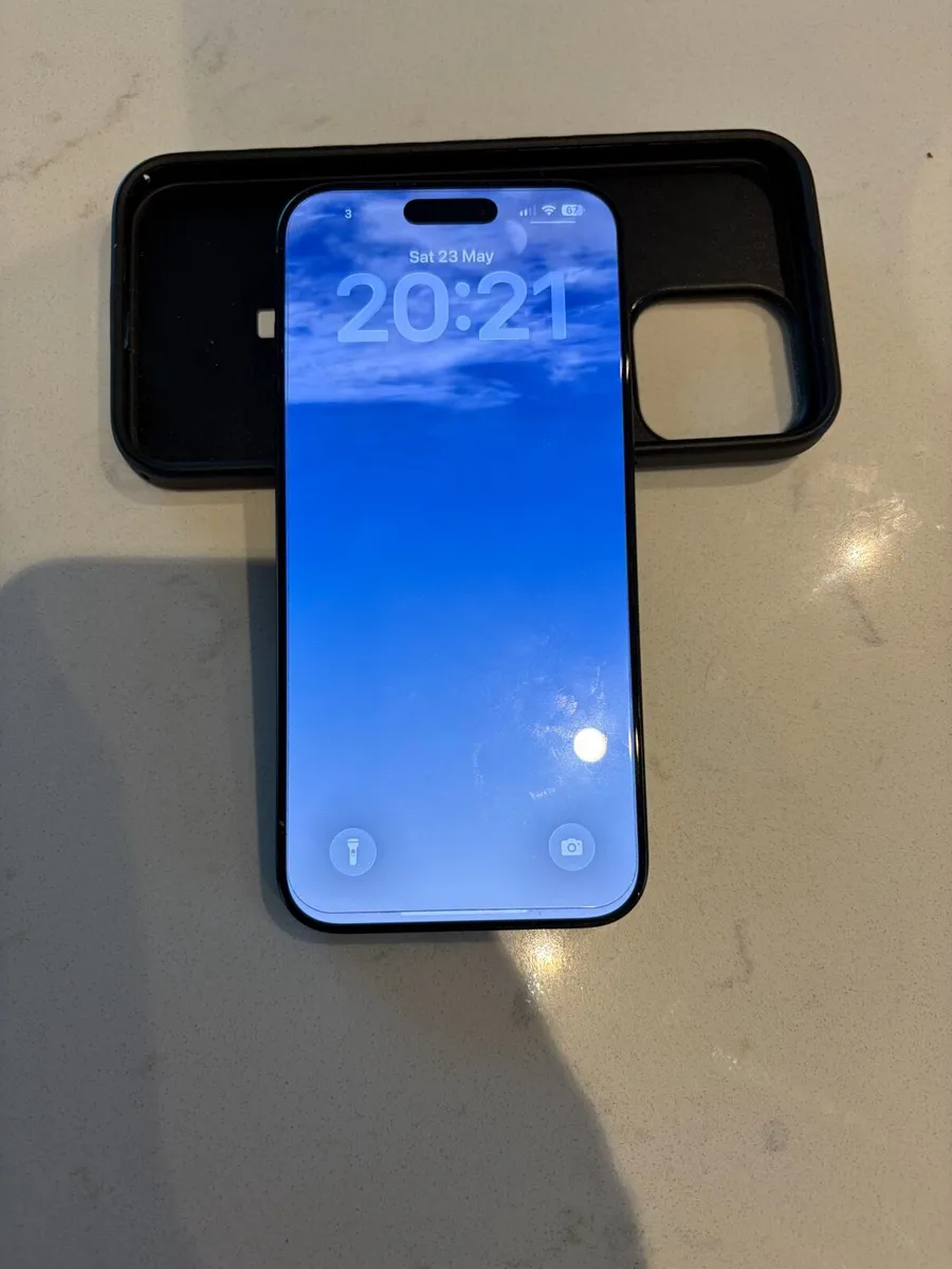 I phone 16 pro max - Image 1