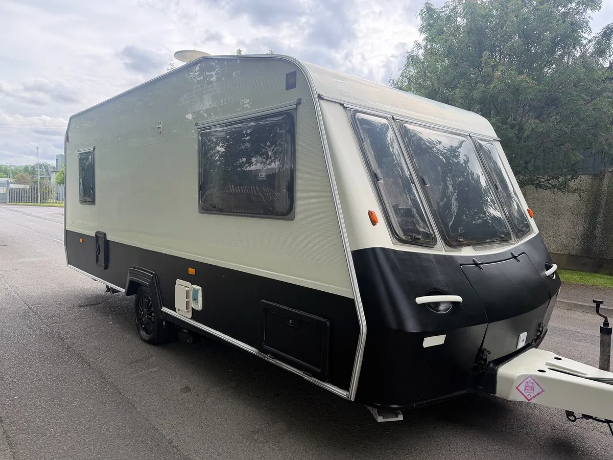 2002 elddis caravan - Image 1
