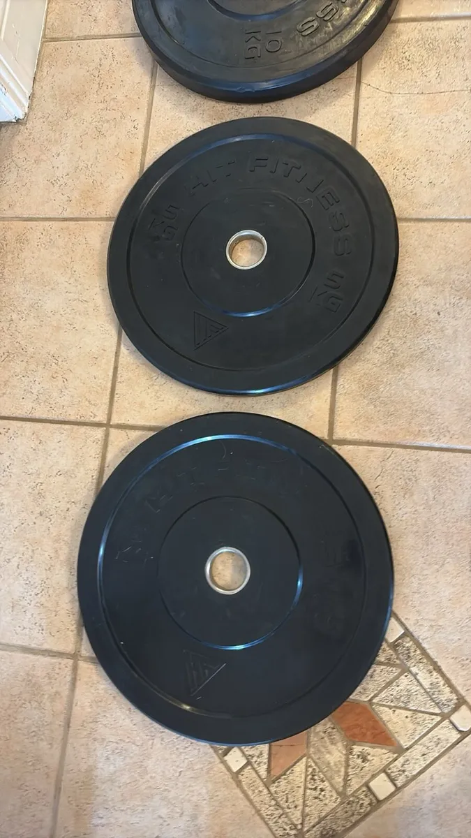 100KG OLYMPIC BUMPER WEIGHT + 7 FOOT 20KG BAR! - Image 2