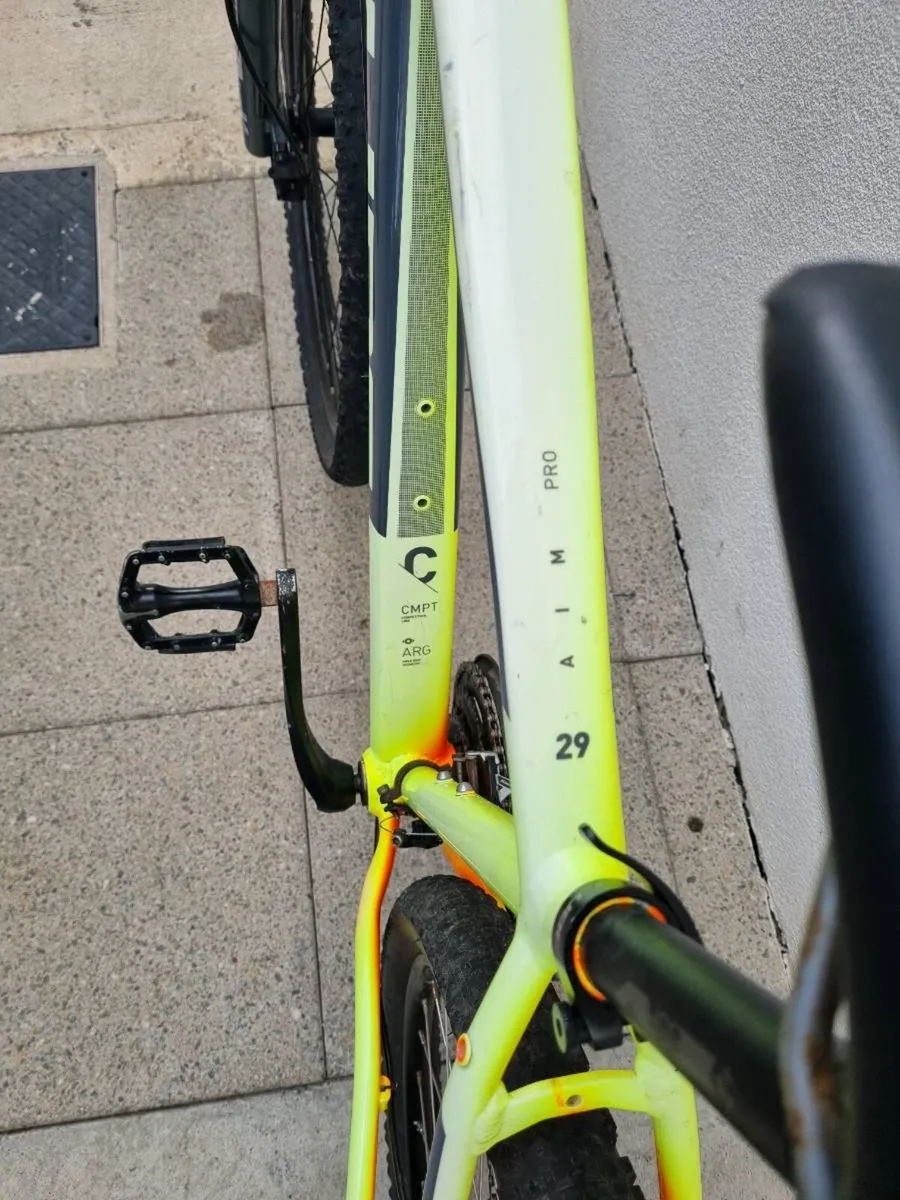 Bicycle CUBE - Image 4