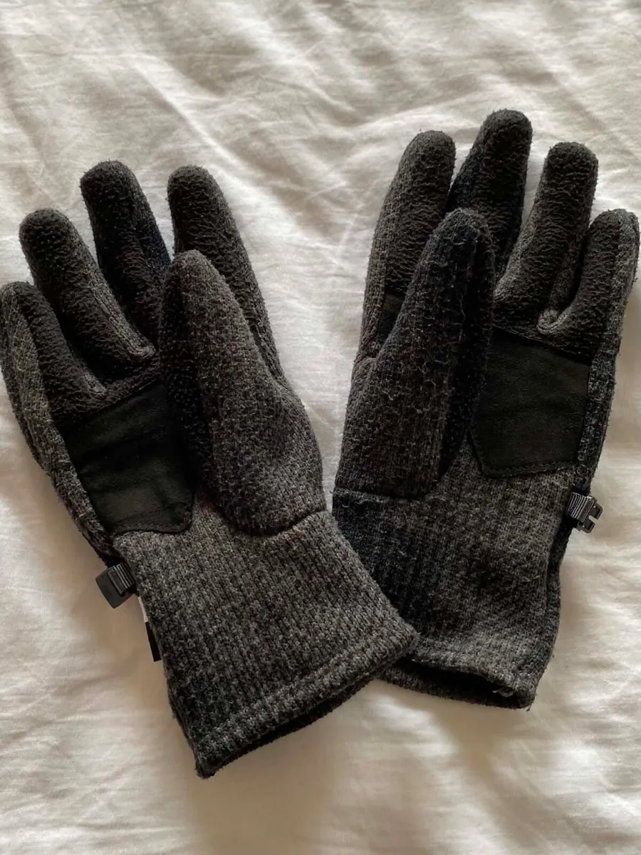 The NorthFace mens gloves - Image 2