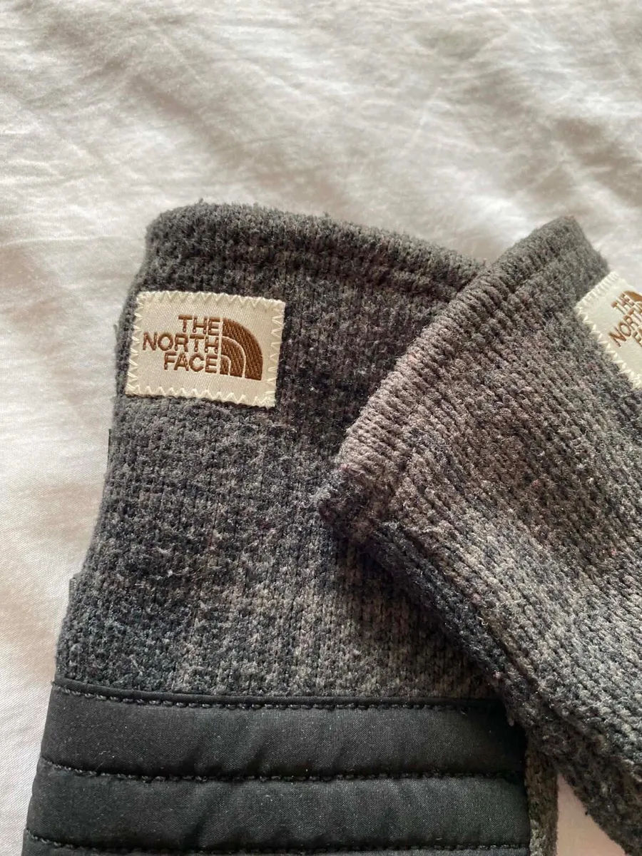 The NorthFace mens gloves - Image 4