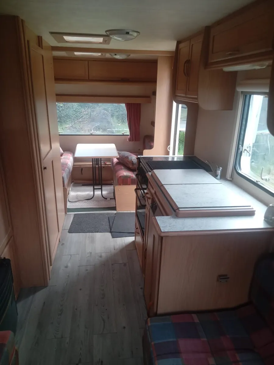 Apollo 2000 caravan - Image 4