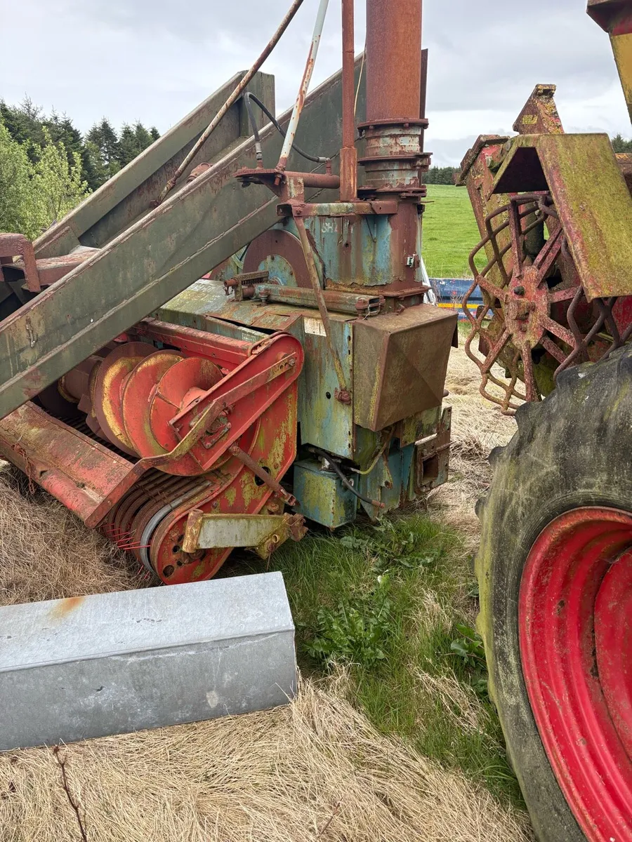 Silage harvester - Image 2