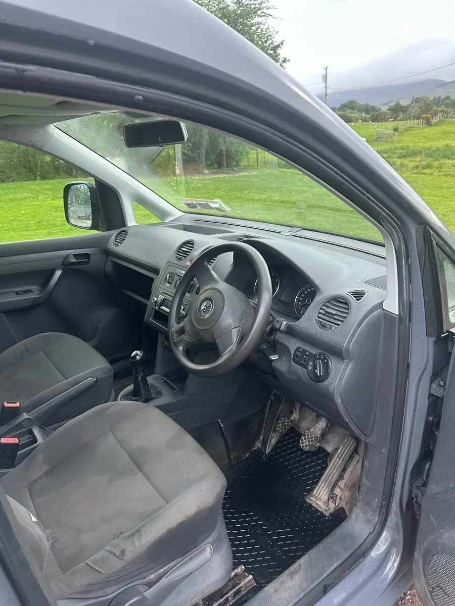 Volkswagen caddy van - Image 4