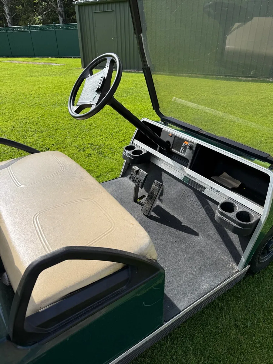 Club car golf buggy - Image 3