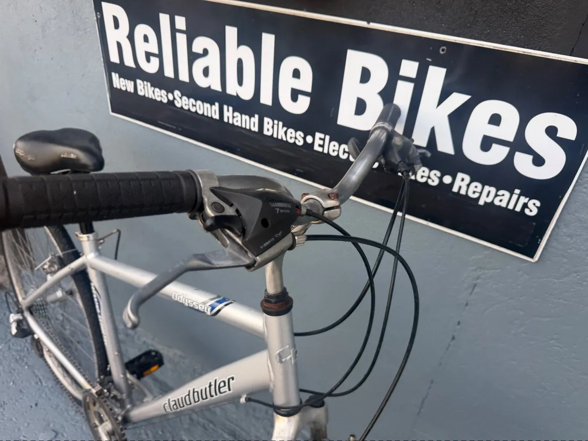 Claud butter hybrid bike ❗️Open 7 days ❗️ - Image 2