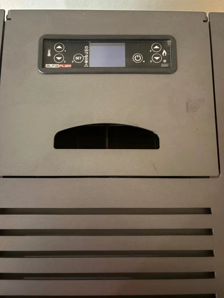 Pellet stove - Image 2