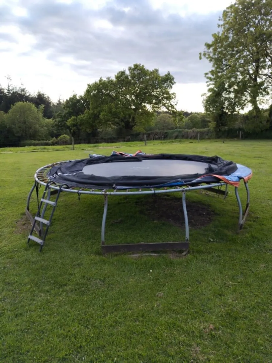 13ft Trampoline