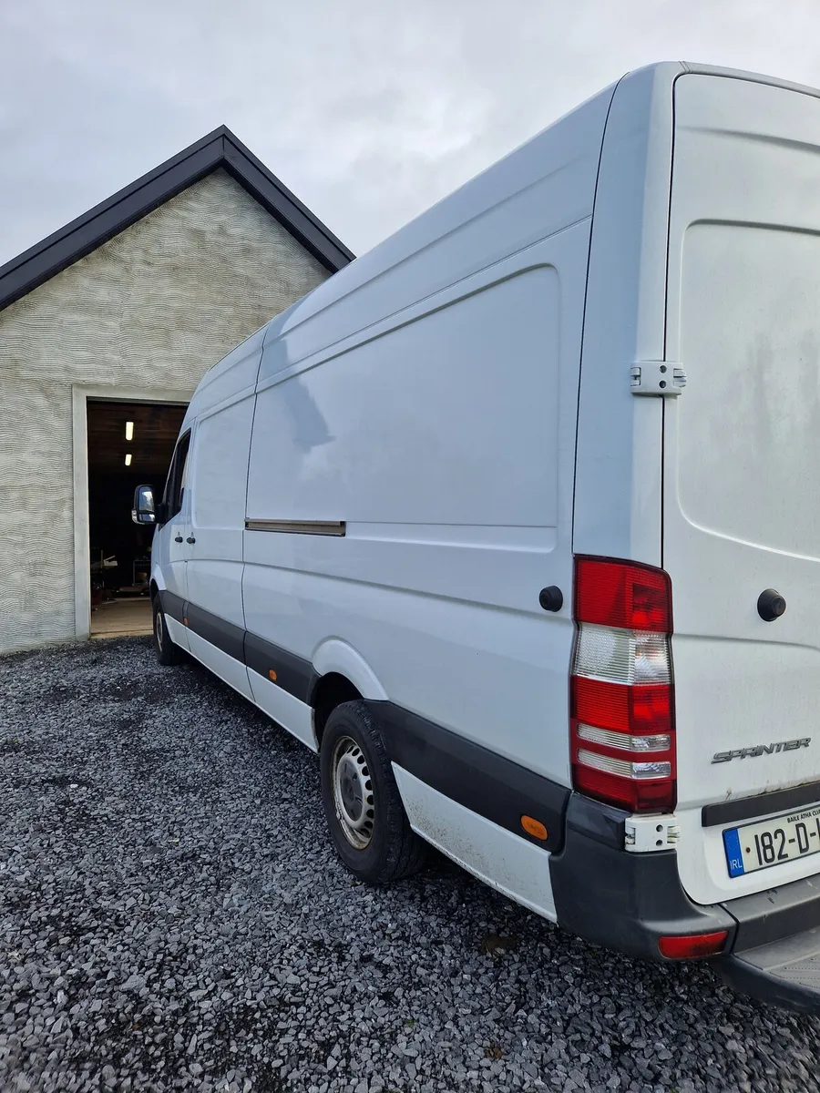 Mercedes-Benz Sprinter 2018 - Image 4