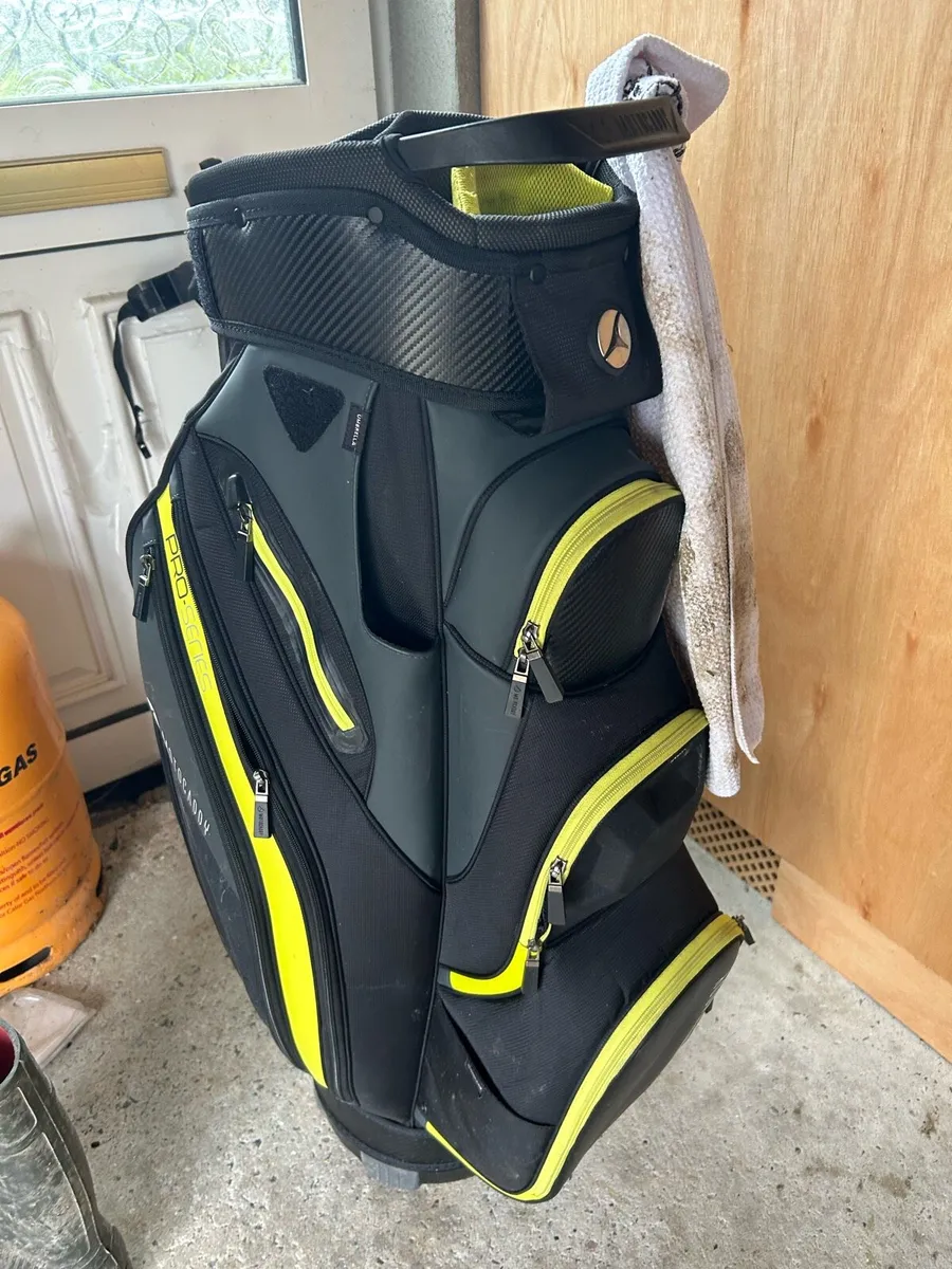 Motorcaddy pro series golf bag - Image 1