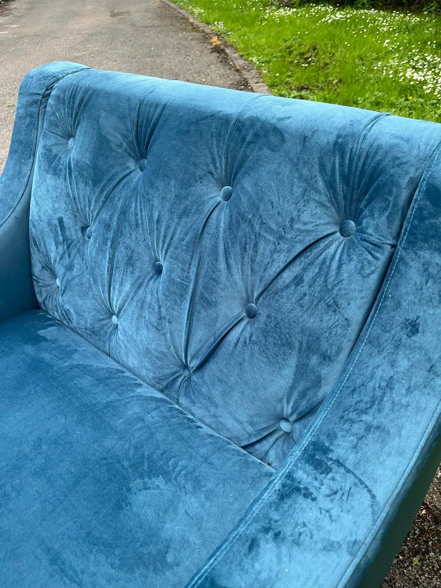 Velvet Armchair - Image 3