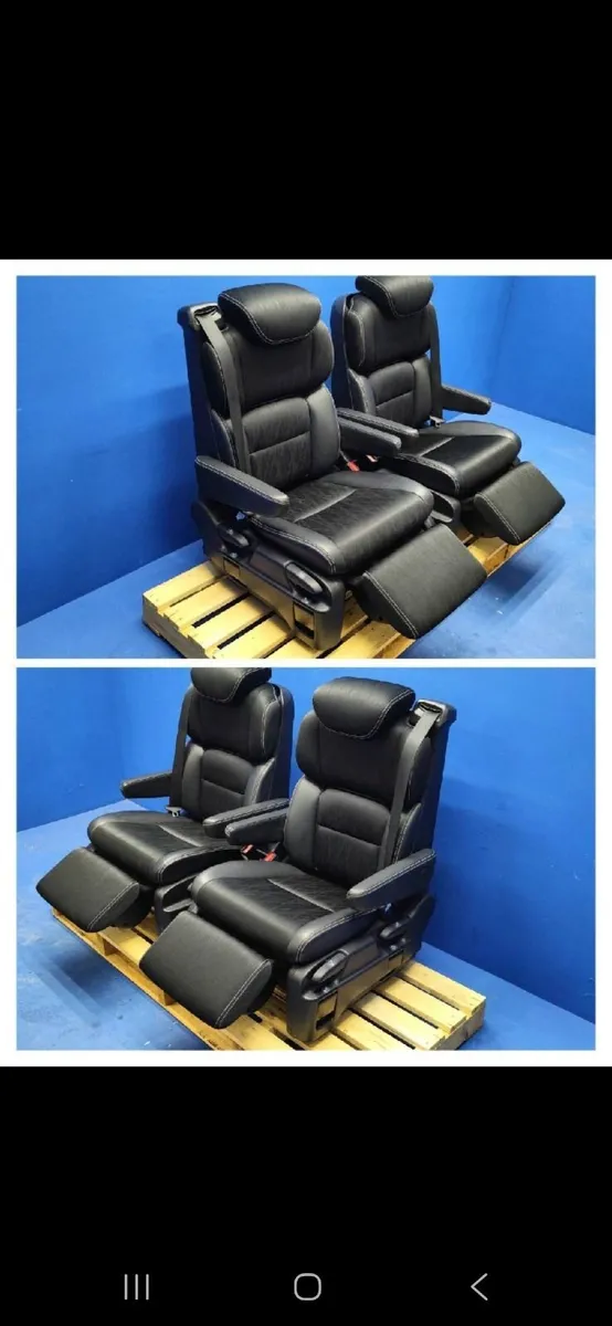 Recliner seats - Image 1
