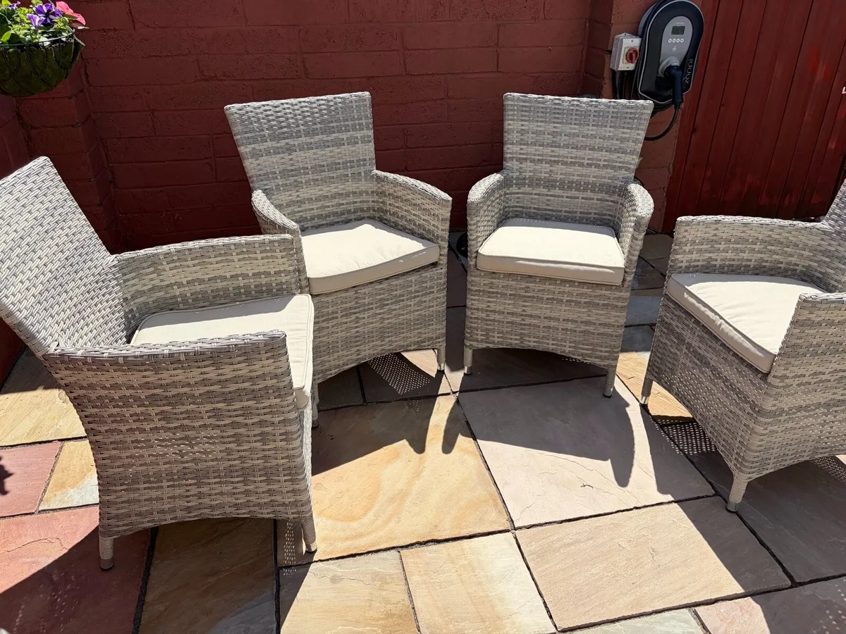 Rattan Garden Table and Chairs - Image 3