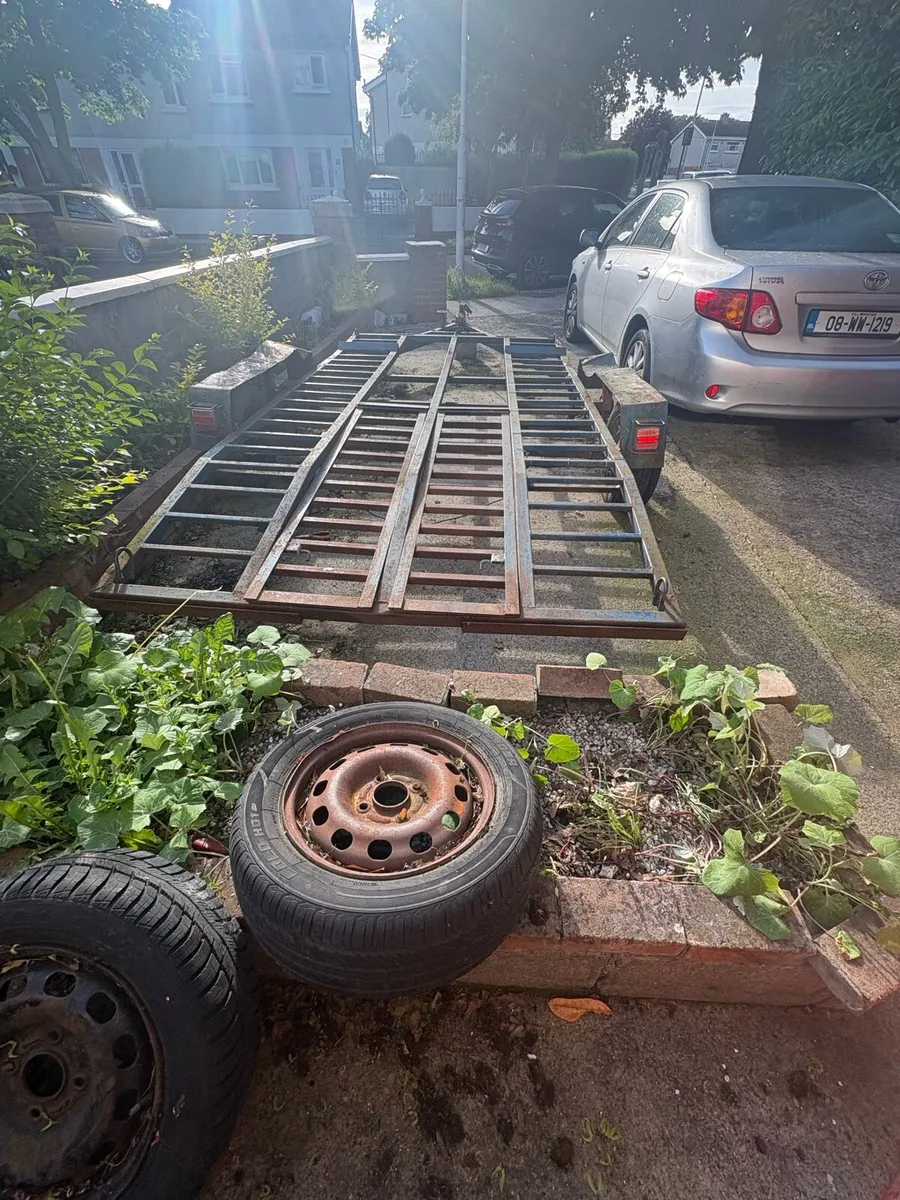 Car trailer - Image 1