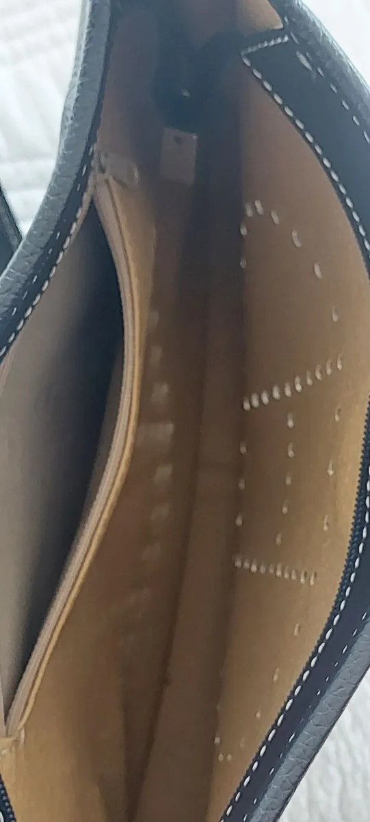 HANDBAG - Image 3