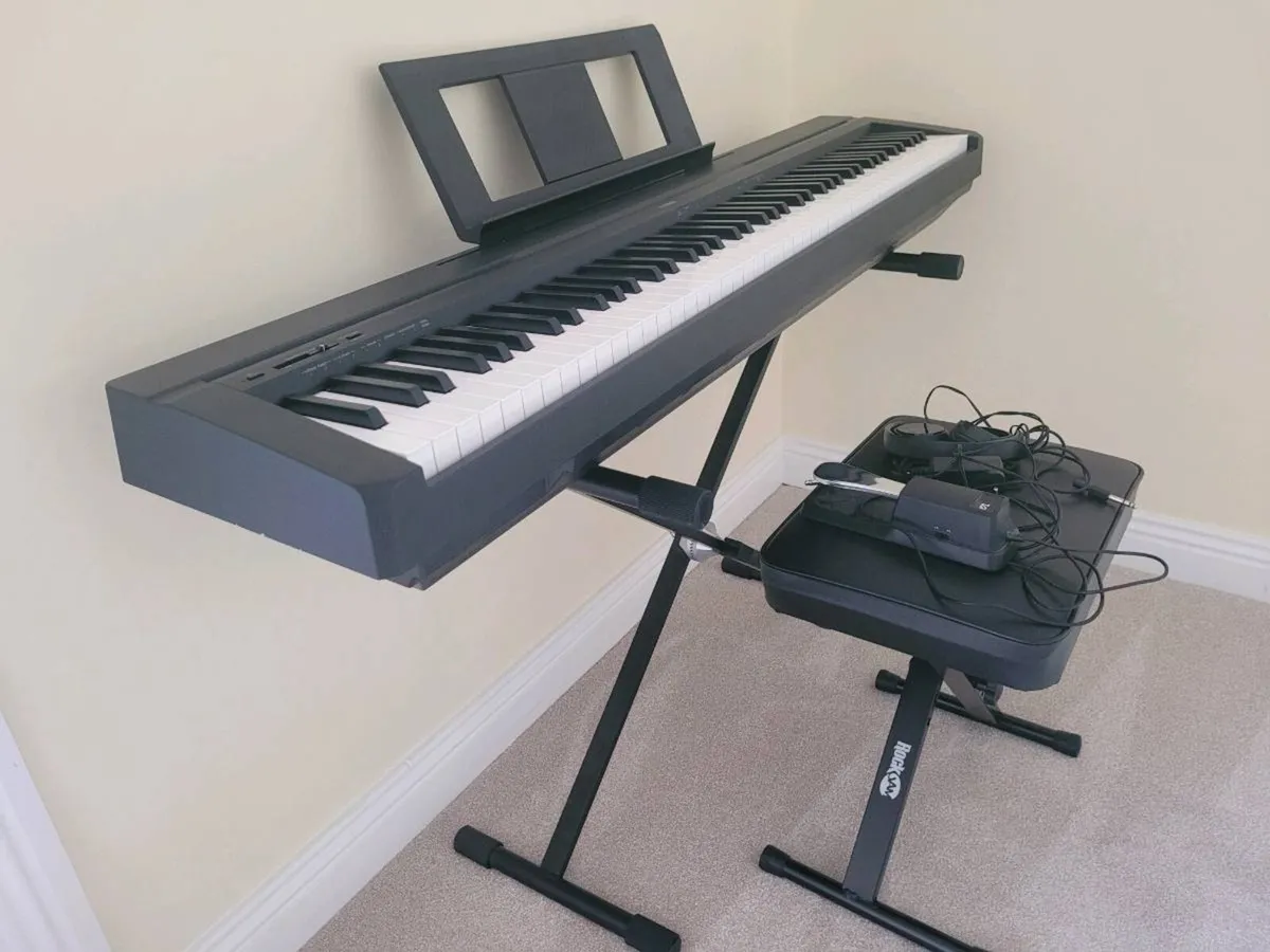 Yamaha digital piano P-45 - Image 1