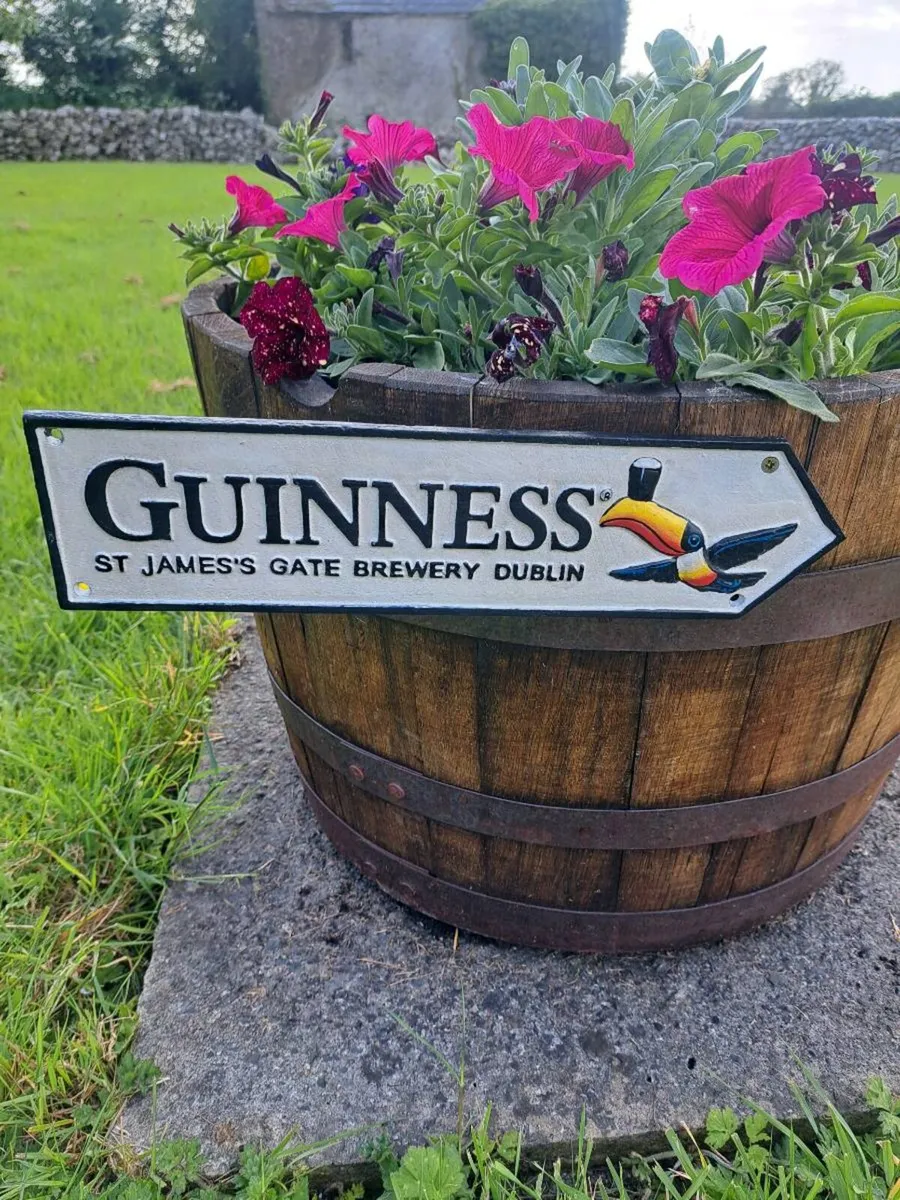 Guinness cast iron sign - Image 1